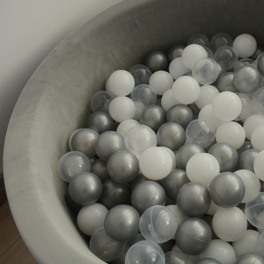 Joy Baby Alexander Grey Round Ball Pit